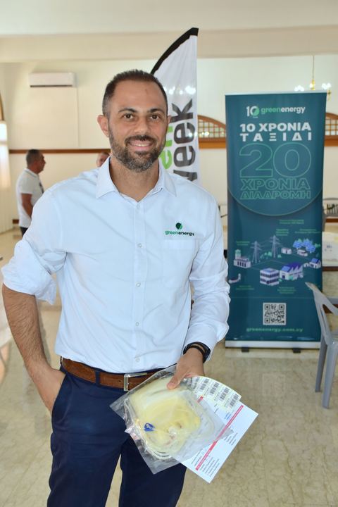 Εθελοντής αιμοδότης του Ομίλου Green Energy