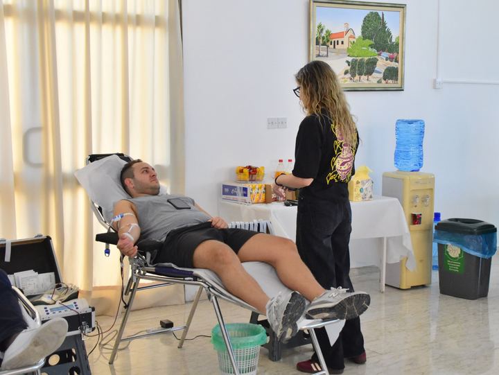 Εθελοντής αιμοδότης